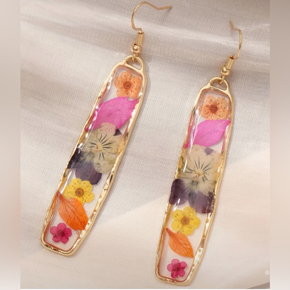Chic Vintage-Inspired Long Dried Flower Drop Earrings Zinc Alloy Copper